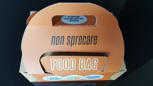 Food Bag obbligatoria nei ristoranti: l