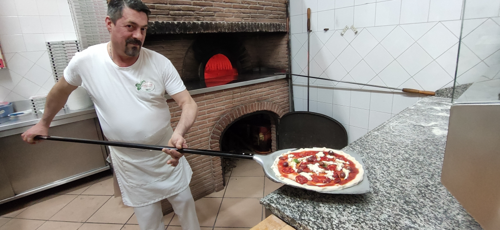 Le 52 pizze di Pizza Doc a San leucio (Caserta)