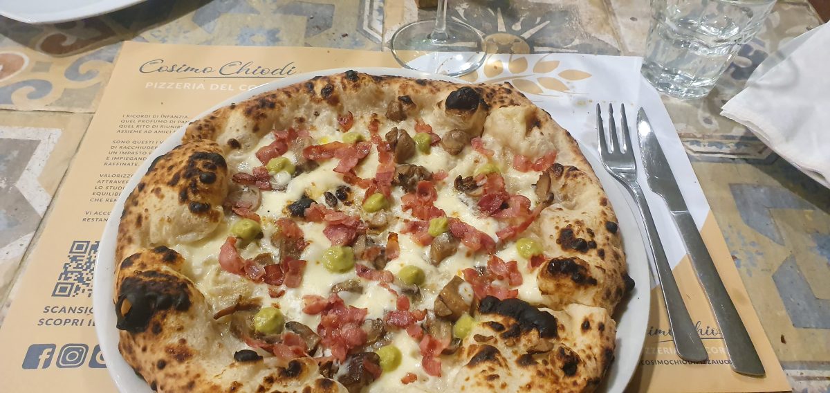 la boscaiola della pizzeria chiodi