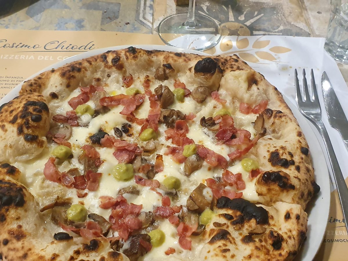 la boscaiola della pizzeria chiodi