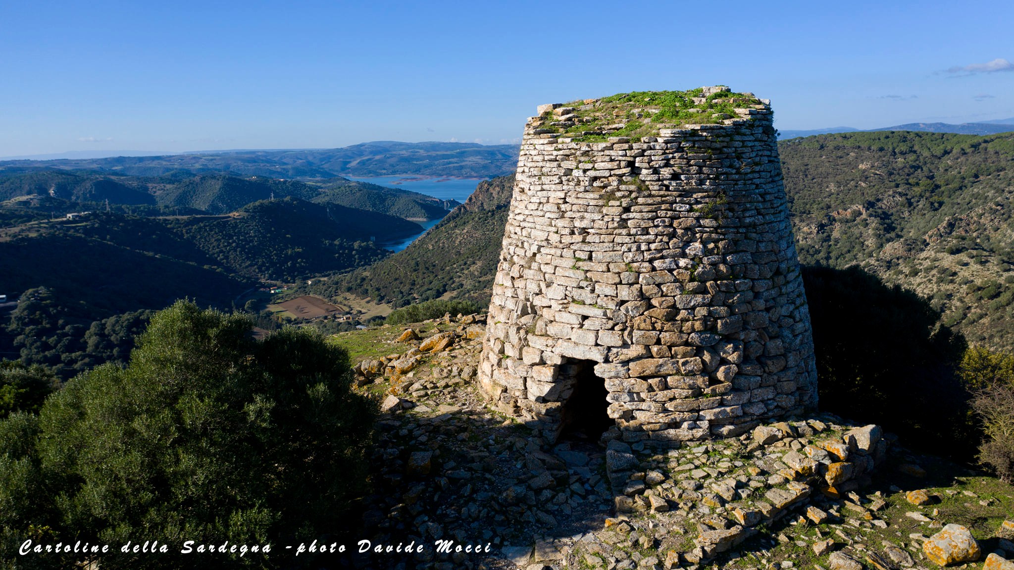 Nuraghe-di-Goni_Mocci